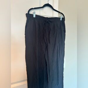 Zara Women's Black Straight Leg Pants